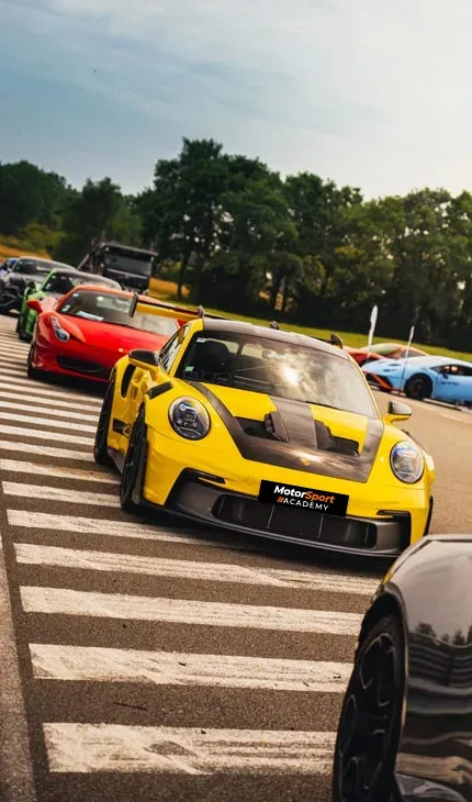 Pilotage sur le circuit Fay de Bretagne