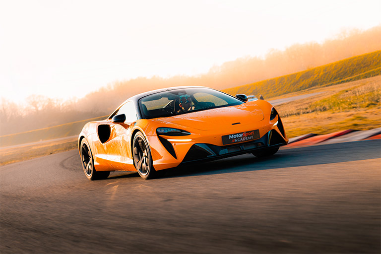 Coffret cadeau pilotage McLaren